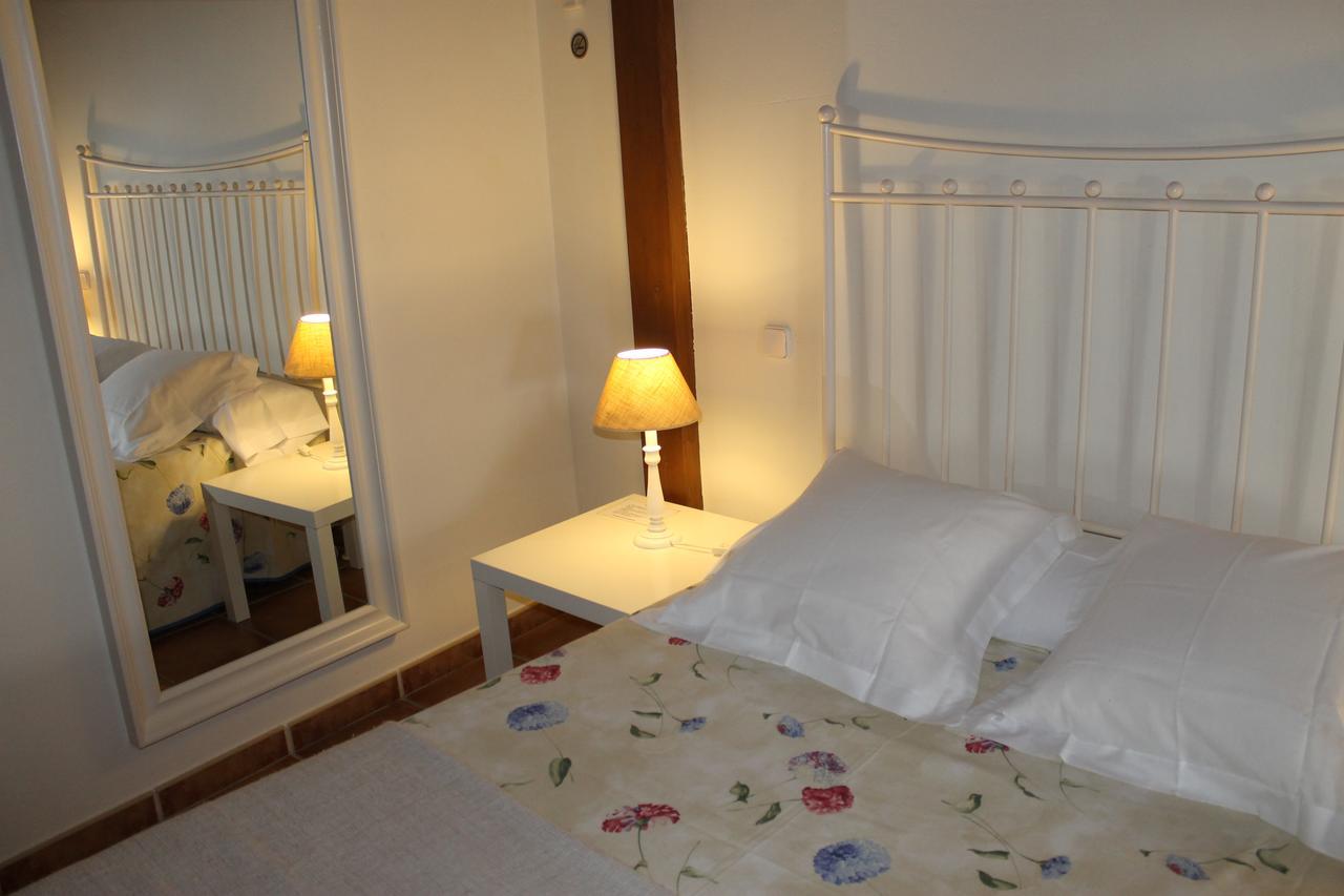 Hostal Rural Luna Y Hostal Rural Lunaposada Candeleda Extérieur photo