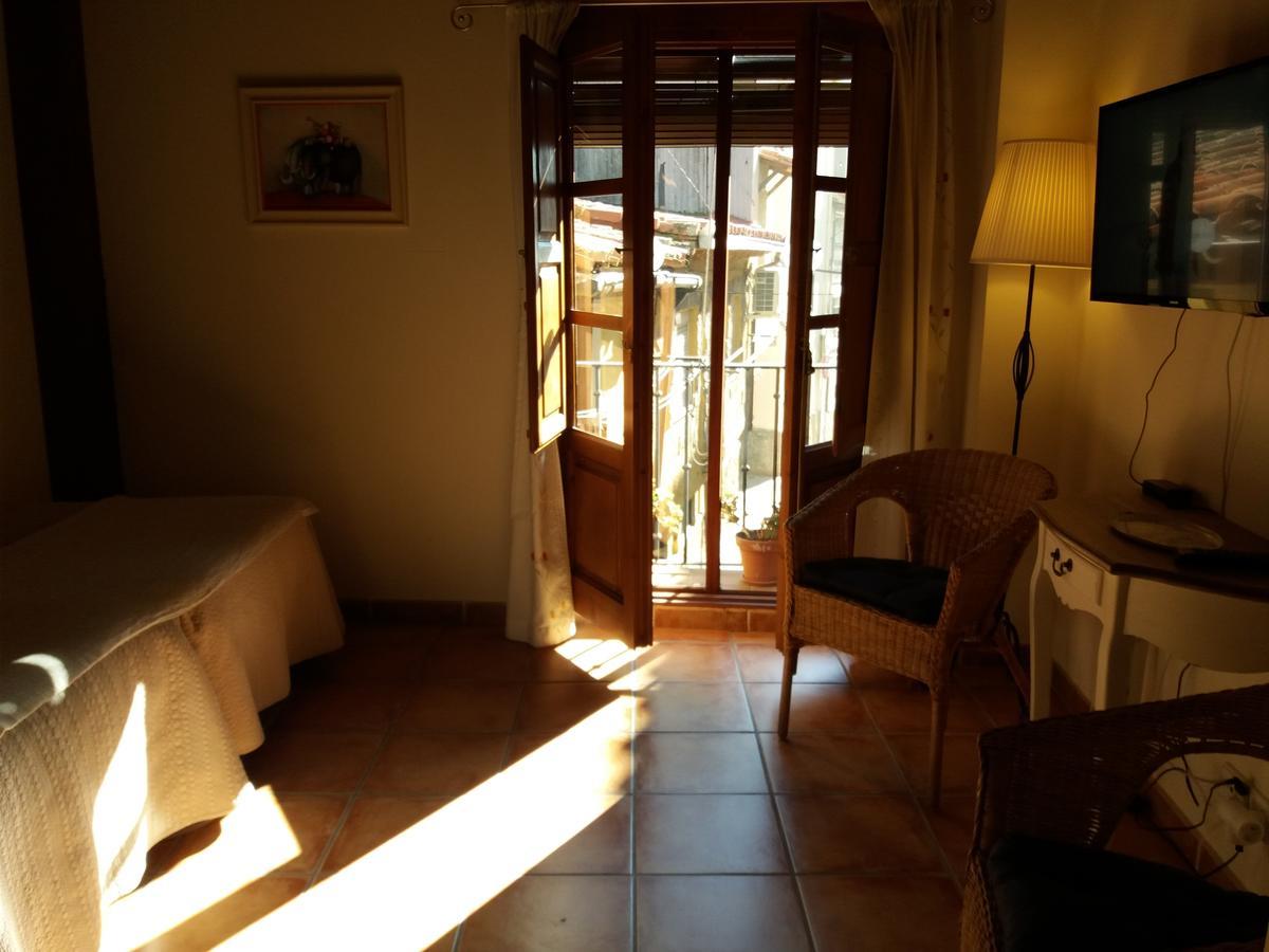 Hostal Rural Luna Y Hostal Rural Lunaposada Candeleda Extérieur photo