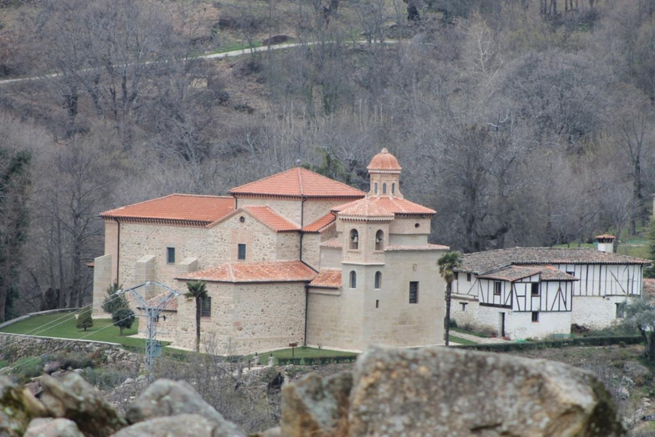 Hostal Rural Luna Y Hostal Rural Lunaposada Candeleda Extérieur photo