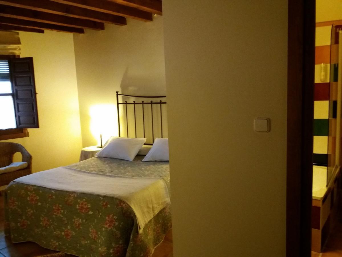 Hostal Rural Luna Y Hostal Rural Lunaposada Candeleda Extérieur photo