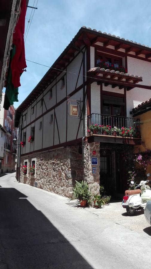 Hostal Rural Luna Y Hostal Rural Lunaposada Candeleda Extérieur photo