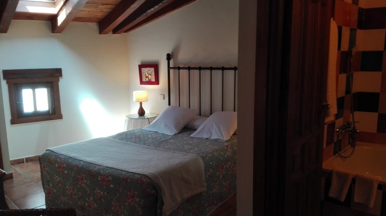Hostal Rural Luna Y Hostal Rural Lunaposada Candeleda Extérieur photo